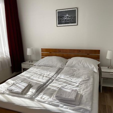Platanus Vendeghaz Zamardi Bed & Breakfast Екстериор снимка