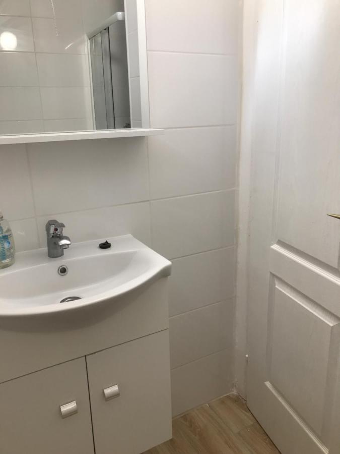 Platanus Vendeghaz Zamardi Bed & Breakfast Екстериор снимка